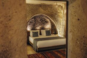 Sah Saray Cave Suites Halal Hotel
