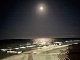 Branco Haus - Pé na Areia do Caribessa