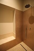 Domus 21 Luxury Suites