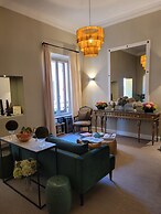 Domus 21 Luxury Suites