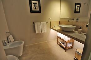 Domus 21 Luxury Suites