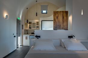 Elements Cozy Suites