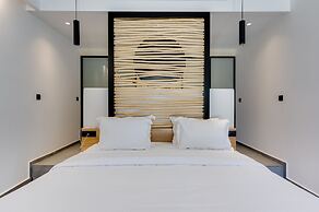 Elements Cozy Suites