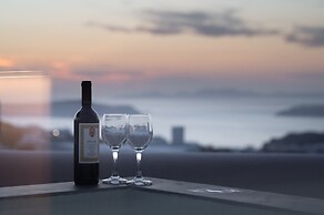 Elements Cozy Suites