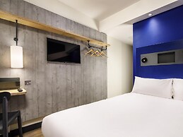 ibis budget Manchester Airport