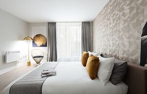 Fitzrovia apartments by DMONTRIO