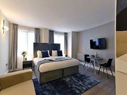 Fitzrovia apartments by DMONTRIO
