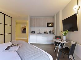 Fitzrovia apartments by DMONTRIO