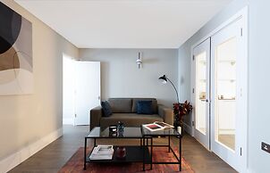 Fitzrovia apartments by DMONTRIO