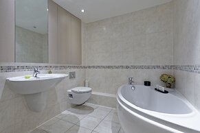 Fitzrovia apartments by DMONTRIO
