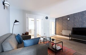 Fitzrovia apartments by DMONTRIO