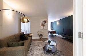 Fitzrovia apartments by DMONTRIO