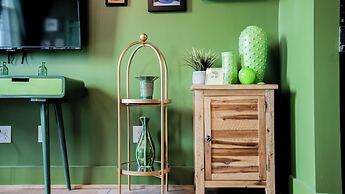 Pickle Factory Hotel