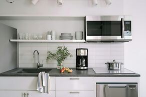 Sonder by Marriott Bonvoy Court Square Apartments Long Island City