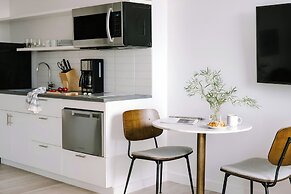 Sonder by Marriott Bonvoy Court Square Apartments Long Island City