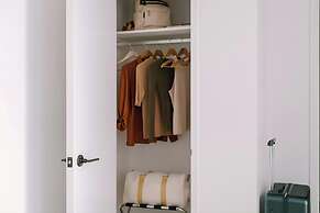 Sonder by Marriott Bonvoy Court Square Apartments Long Island City