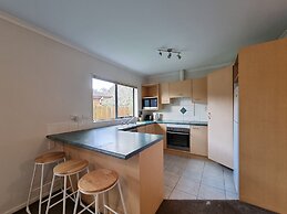 Beautiful 3BR House - WiFi - Car park