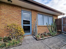 Beautiful 3BR House - WiFi - Car park