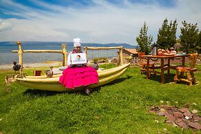 Titicaca Lodge - Luquina