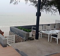 Baby Grand Hua Hin