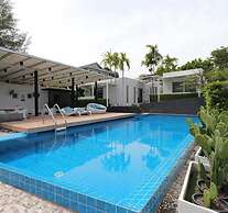 Baby Grand Hua Hin