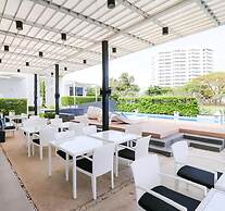 Baby Grand Hua Hin