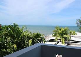 Baby Grand Hua Hin