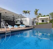 Baby Grand Hua Hin
