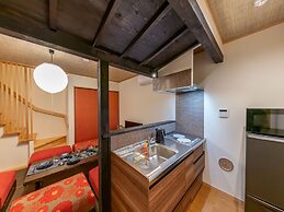 Yadoya Yanagidori East