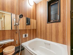 Yadoya Yanagidori East