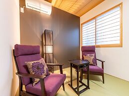 Yadoya Yanagidori East