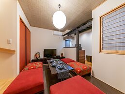 Yadoya Yanagidori East