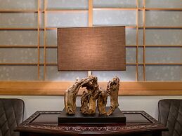 Yadoya Yanagidori West