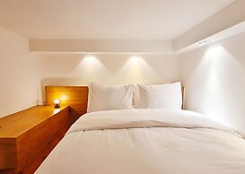 Bugrashov Beach Studios