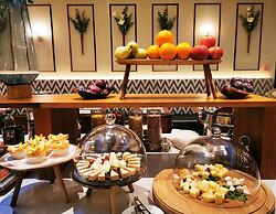 EST Grand Hotel Savoy