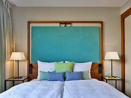 EST Grand Hotel Savoy