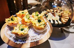 EST Grand Hotel Savoy