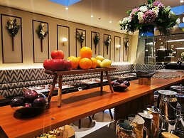 EST Grand Hotel Savoy