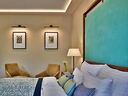 EST Grand Hotel Savoy