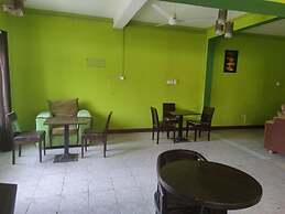 Titanic Hotel - Kilifi