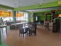 Titanic Hotel - Kilifi