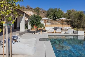 Eliamos Villas Hotel & Spa