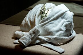 Gold Tower Lifestyle Hotel