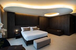 Gold Tower Lifestyle Hotel