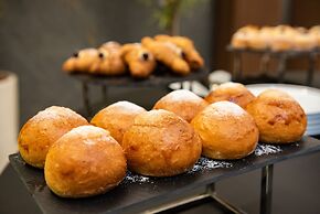 Gold Tower Lifestyle Hotel