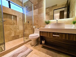 Bahay By Riviera Rentals