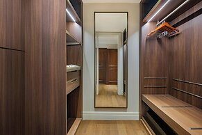 The Ritz-Carlton, Amman