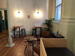 Roamer St Kilda (formerly Selina St Kilda)