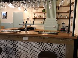 Roamer St Kilda (formerly Selina St Kilda)