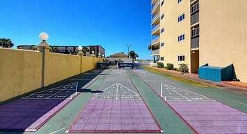 Summit Beach Resort 315